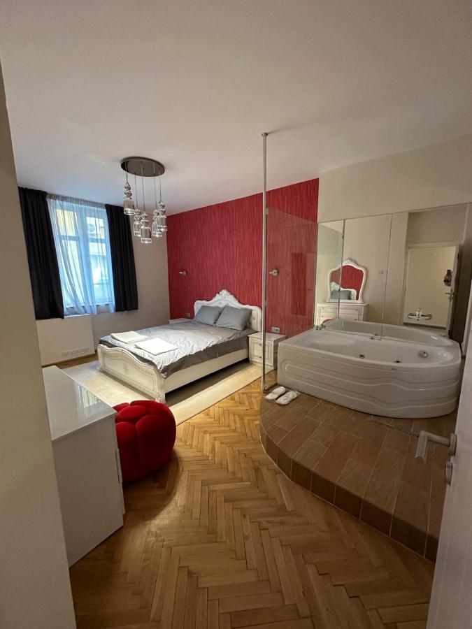Lux Apartments Top Center Софія Екстер'єр фото