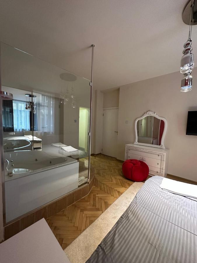 Lux Apartments Top Center Софія Екстер'єр фото