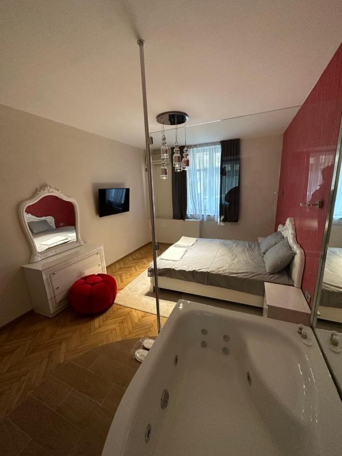 Lux Apartments Top Center Софія Екстер'єр фото
