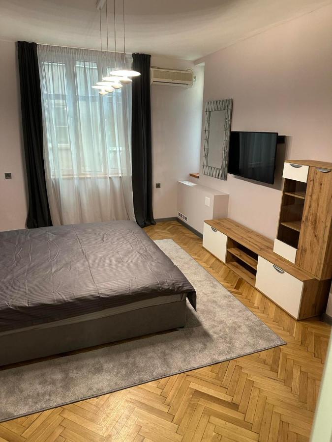 Lux Apartments Top Center Софія Екстер'єр фото